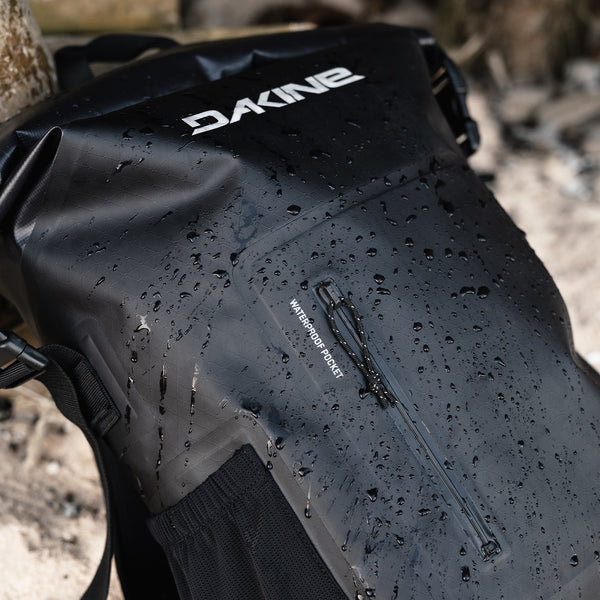 Cyclone Lt Wet/Dry Rolltop Backpack 30L - Black – Dakine