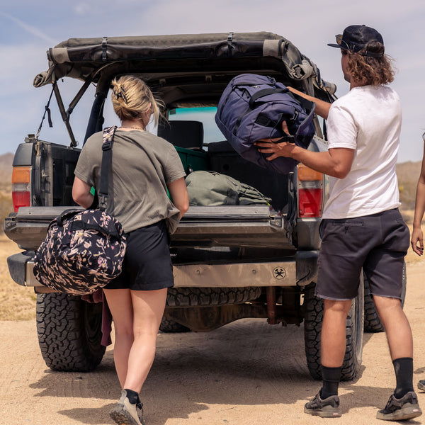 EQ Duffle 50L - Carbon – Dakine