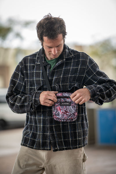 Field Bag X Independent – Dakine