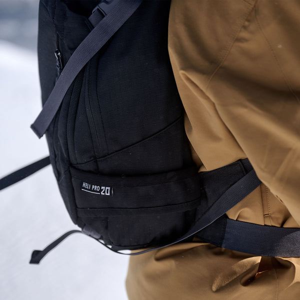 ダカイン DAKINE ヘリプロ 20 HELI PRO 20L ブラック 1151508_1.jpg?sw=800&sh=800