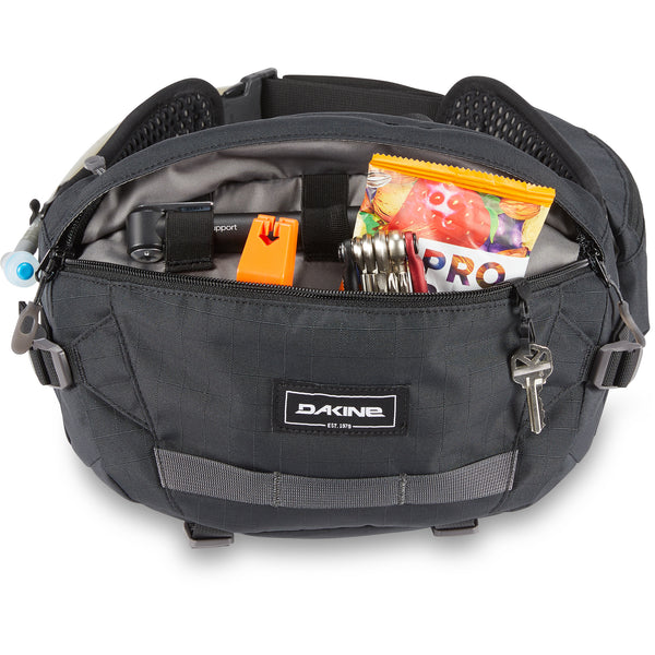 Hot Laps Hip Pack 5L - Black – Dakine