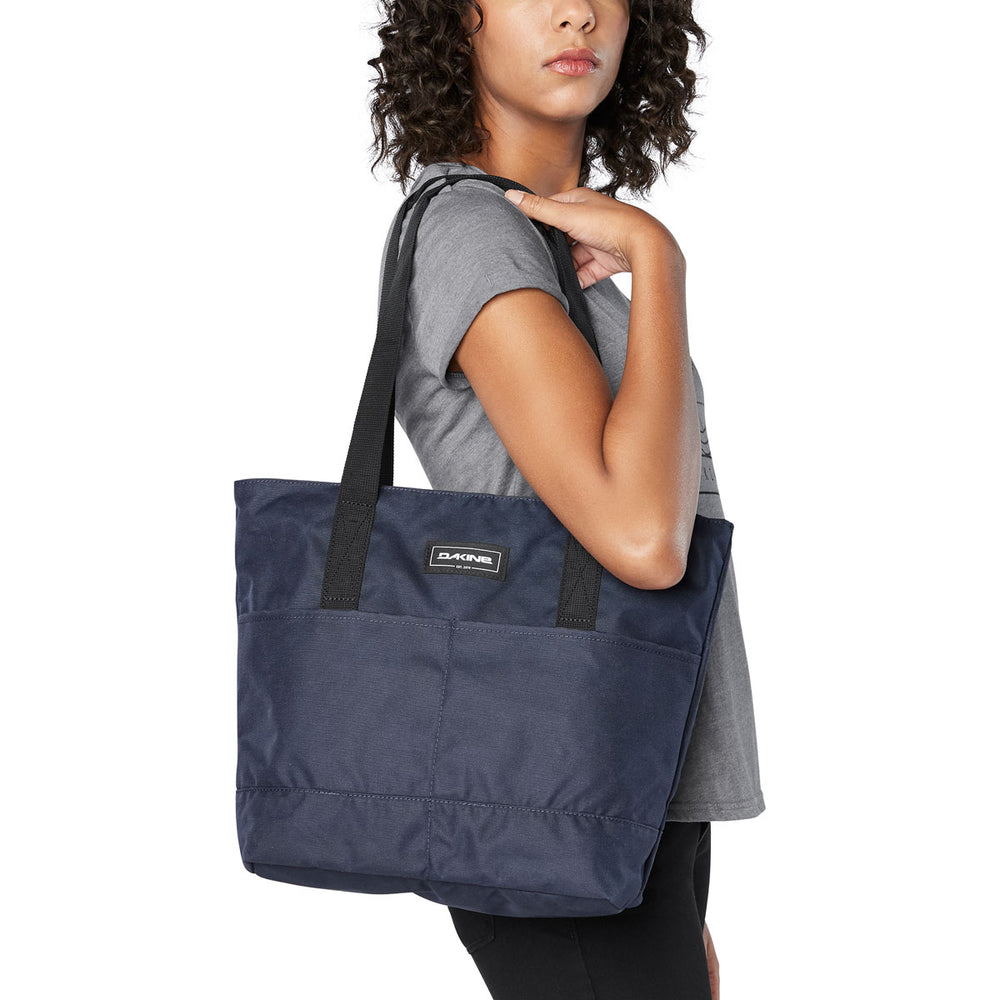 Dakine Classic Tote 18L