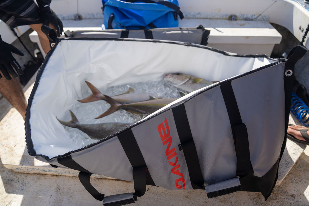 dakine tackle box Dakine Freestanding Fish Bag 4'