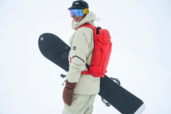 Dakine snowboarding backpack hotsell