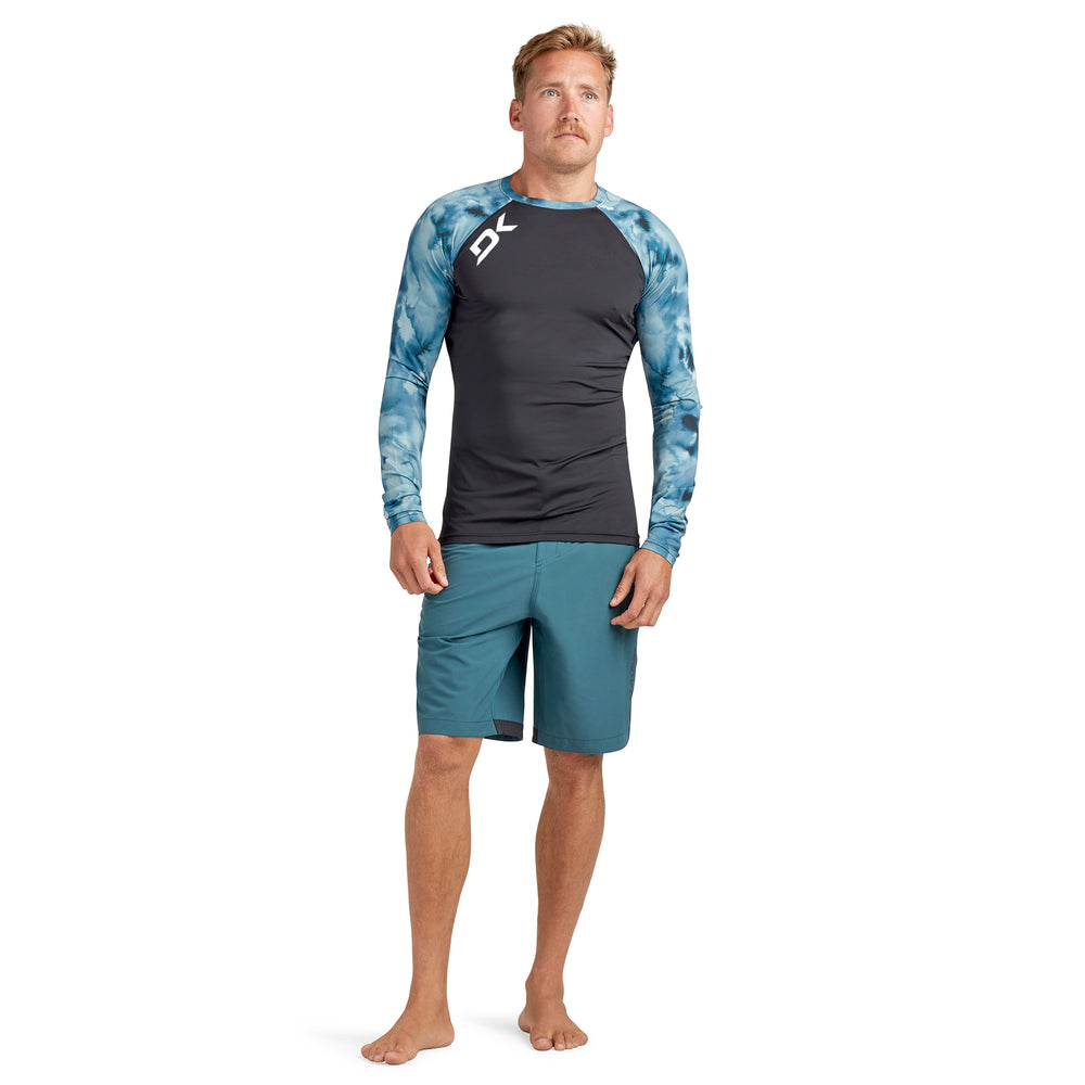 HD Snug Fit Long Sleeve Rashguard Crew Dakine