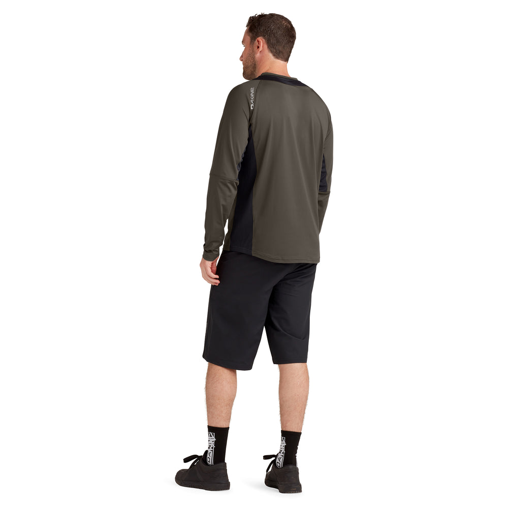 Dakine vectra shorts top