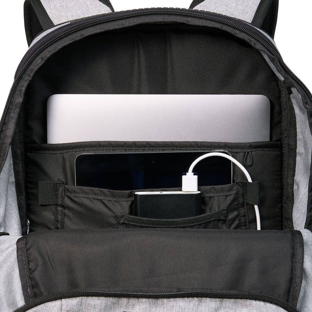 Dakine Network 26L Backpack
